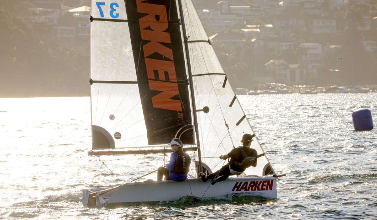 Harken - Meg Bates & Joe Corbel - Credit SailMedia