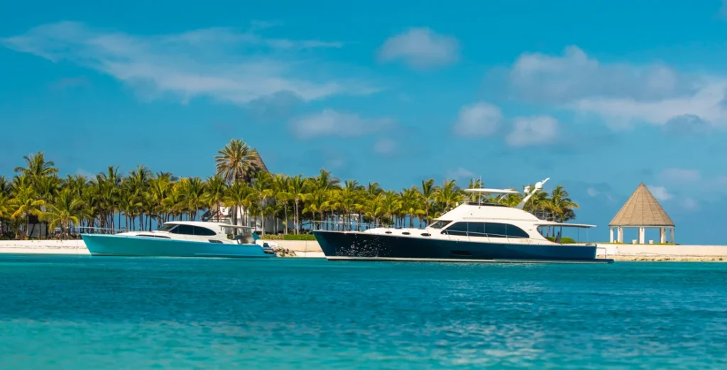 Palm Beach Motor Yachts