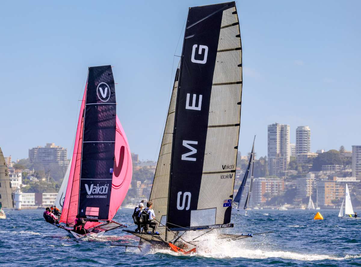 Smeg chases Vaikobi down the spinnaker run (SailMedia)