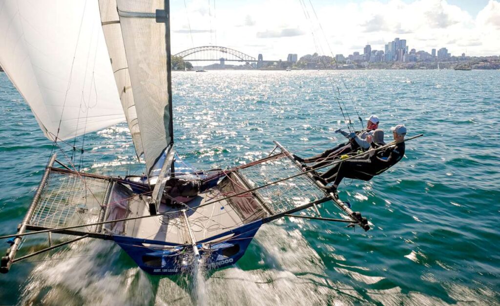 Champion Yandoo team in action (SailMedia)