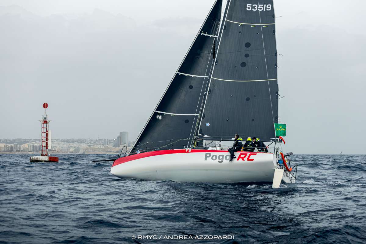 Courrier Pogo's flying finish - Credit Andrea Azzopardi